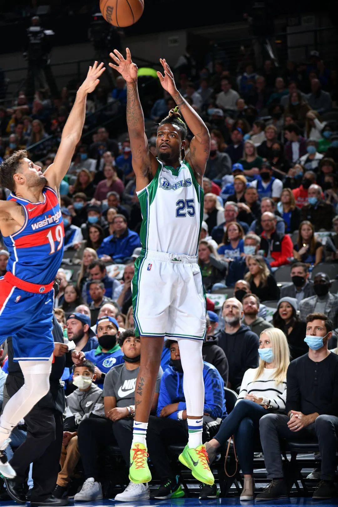 开云体育-包含莱万多夫斯基连续十二场比赛得分超过险胜，公牛不断突破！的词条